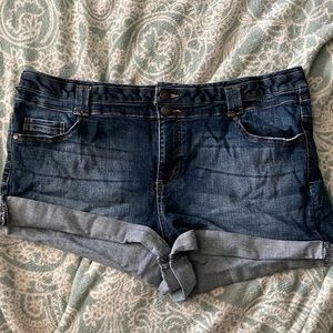 Blue Spice jean shorts